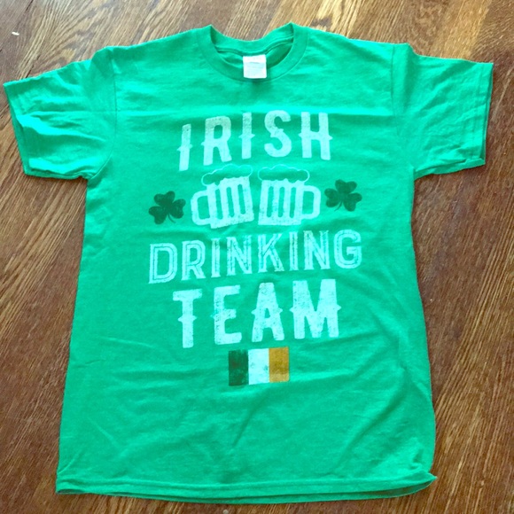 St Patrick’s day small shirt - Picture 1 of 2